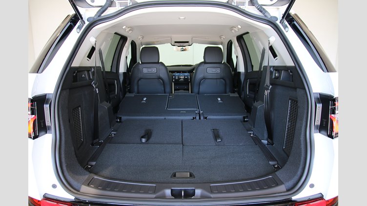 2025 認定中古車 Land Rover Discovery Sport フジホワイト P250（ガソリン） S