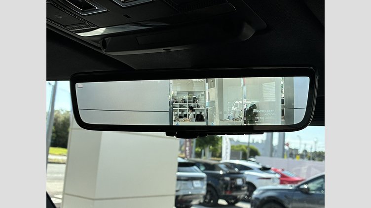 2023 認定中古車 Land Rover Defender 110 サントリーニブラック D300 AWD（AT） X