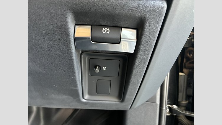 2023 認定中古車 Land Rover Defender 110 サントリーニブラック D300 AWD（AT） X