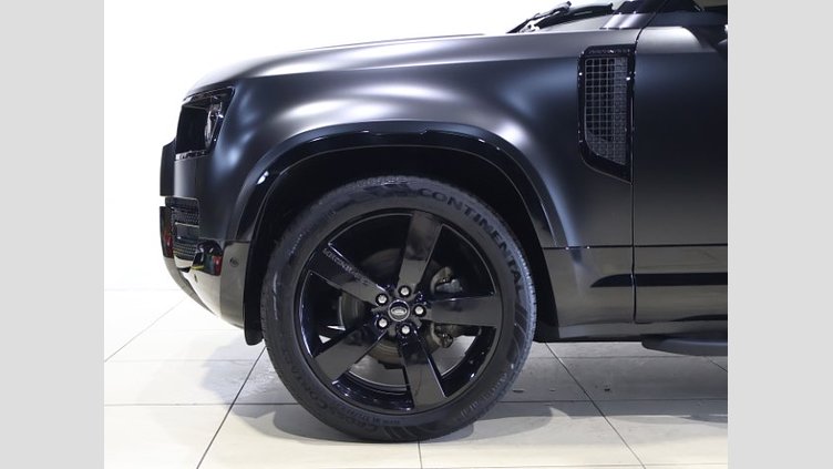 2023 認定中古車 Land Rover Defender 110 サントリーニブラック P300 AWD（AT） SE