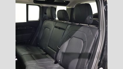 Defender 110 4