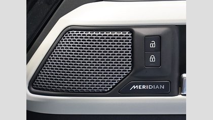 Defender 110 26