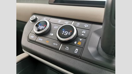 Defender 110 18