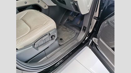Defender 110 31