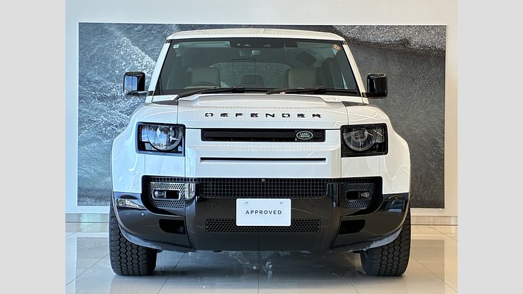 2024 認定中古車 Land Rover Defender 110 フジホワイト D350 ディーゼルマイルドハイブリッド X-Dynamic HSE