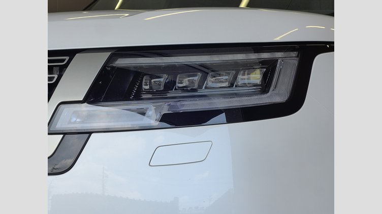 2024 認定中古車 Land Rover Range Rover Ostuni Pearl White 3.0 litre i6 PHEV​ SE 
