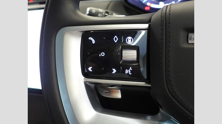 2024 認定中古車 Land Rover Range Rover Ostuni Pearl White 3.0 litre i6 PHEV​ SE 