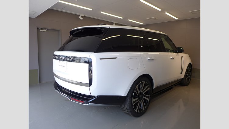 2024 認定中古車 Land Rover Range Rover Ostuni Pearl White 3.0 litre i6 PHEV​ SE 