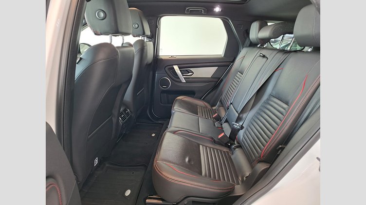 2023 Approved Land Rover Discovery Sport Ostuni Pearl White 2023 Land Rover Discovery Sport D200 Urban Edition in Ostuni Pearl combines a frugal 2.0 turbo diesel

- 2.0L i4 turbo diesel, 147 kW, 430 Nm, 0-100 km/h in 8.6 s, top speed 209 km/h


 2023