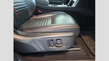 Discovery Sport 25
