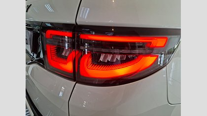 Discovery Sport 5