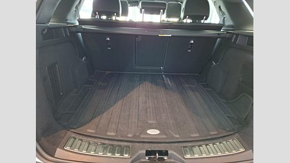 Discovery Sport 10