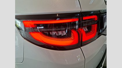 Discovery Sport 11