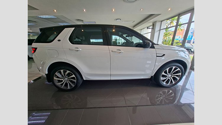 2023 Approved Land Rover Discovery Sport Ostuni Pearl White 2023 Land Rover Discovery Sport D200 Urban Edition in Ostuni Pearl combines a frugal 2.0 turbo diesel

- 2.0L i4 turbo diesel, 147 kW, 430 Nm, 0-100 km/h in 8.6 s, top speed 209 km/h


 2023