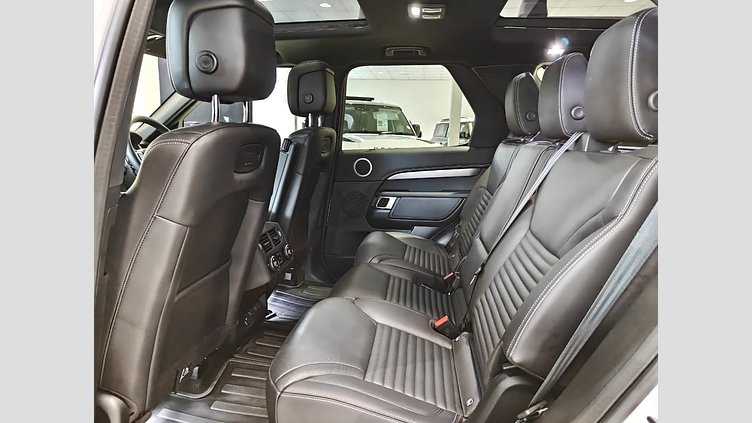2025 Approved Land Rover Discovery Fuji White AWD Gemini 350PS Auto