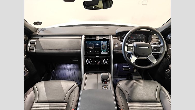 2025 Approved Land Rover Discovery Fuji White AWD Gemini 350PS Auto