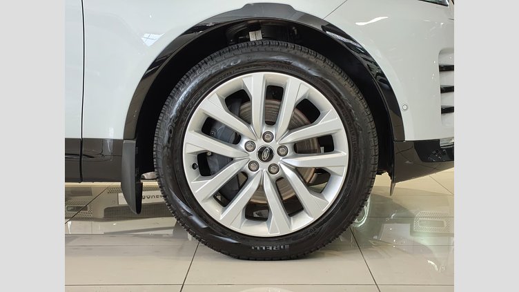 2025 Approved Land Rover Discovery Fuji White AWD Gemini 350PS Auto
