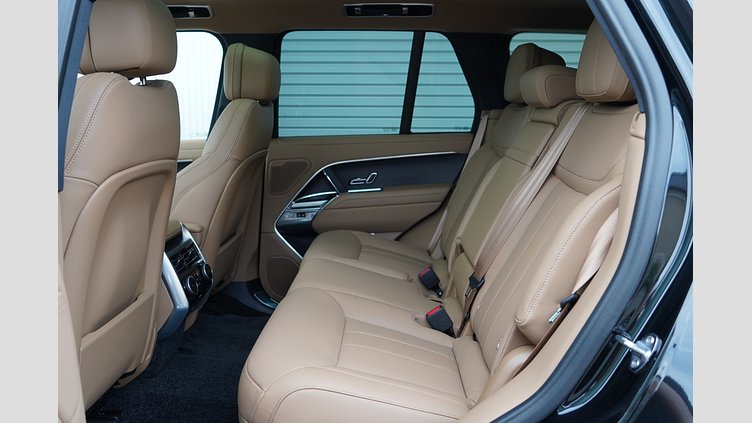 2024 認定中古車 Land Rover Range Rover サントリーニブラック D350 AWD MHEV（AT） スタンダードホイールベース HSE