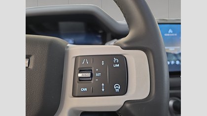 Defender 110 13