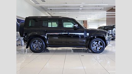 Defender 110 9