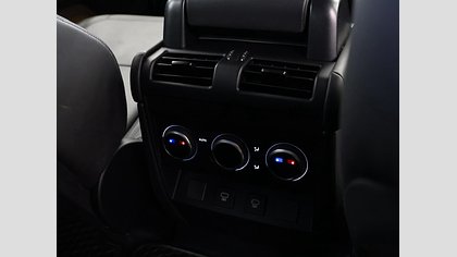 Defender 110 16