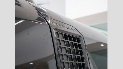 Defender 110 21