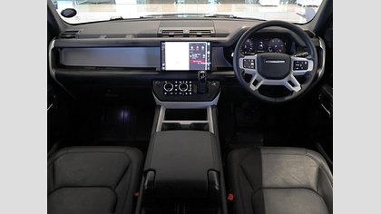 Defender 110 1