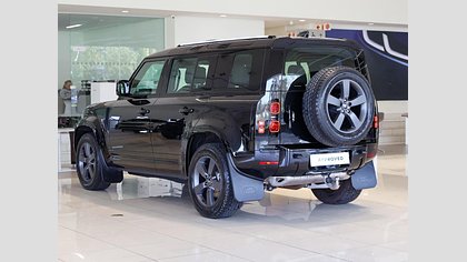 Defender 110 6