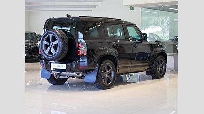 Defender 110 8