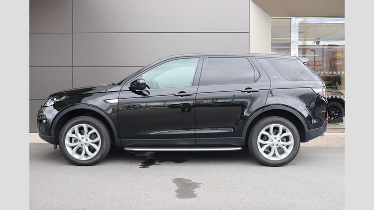 2017 認定中古車 Land Rover Discovery Sport Santorini Black 2.0 litre Si4 Petrol HSE