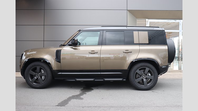2024 認定中古車 Land Rover Defender 110 ゴンドワナストーン D350 ディーゼルマイルドハイブリッド X-Dynamic HSE