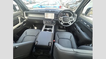 Defender 110 3