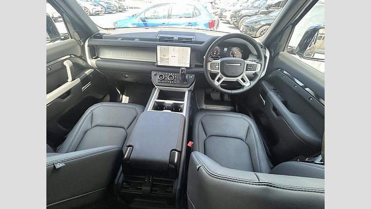 2025 認定中古車 Land Rover Defender 110 サントリーニブラック D350 ディーゼルマイルドハイブリッド S