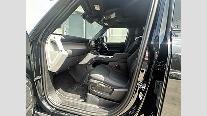 Defender 110 2