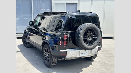 Defender 110 13