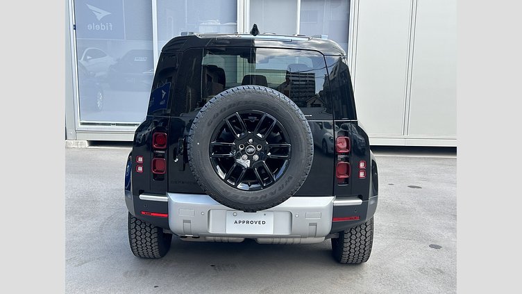 2025 認定中古車 Land Rover Defender 110 サントリーニブラック D350 ディーゼルマイルドハイブリッド S