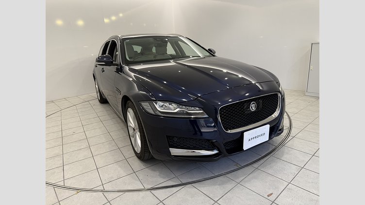2018 認定中古車 Jaguar XF Loire Blue 2.0diesel スポーツブレイク　プレステージ　20ｄ