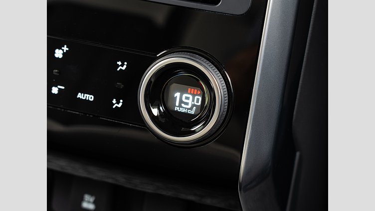 2021 認定中古車 Land Rover Range Rover Sport フジホワイト INGENIUM 3.0L 6気筒ガソリン MHEV 400PS HST