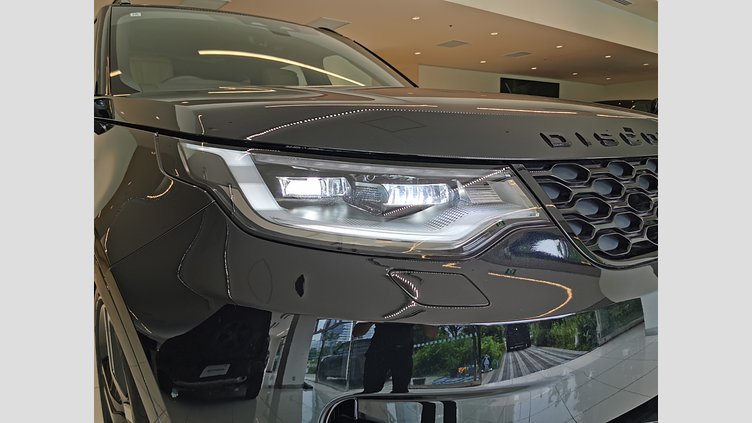 2024 認定中古車 Land Rover Discovery サントリーニブラック D300マイルドハイブリッド（ディーゼル） スタンダードホイールベース Dynamic HSE