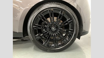 Range Rover 8