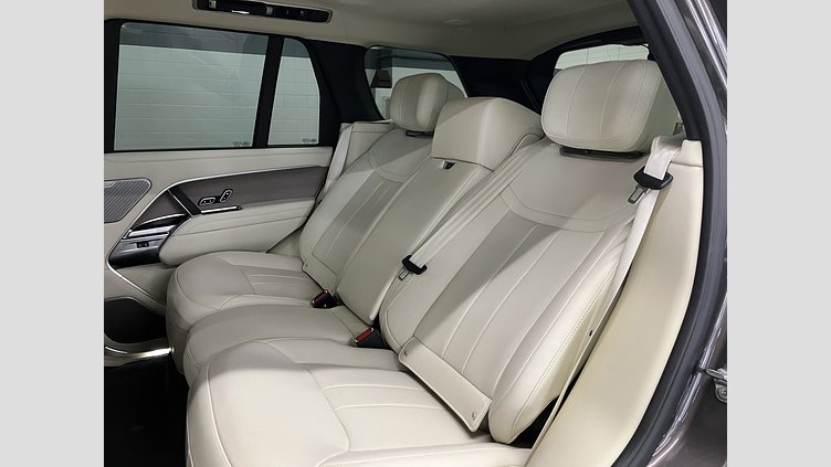2025 認定中古車 Land Rover Range Rover シャラントグレイ D350 AWD MHEV（AT） スタンダードホイールベース Autobiography
