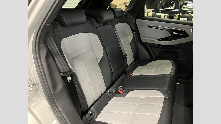 2019 認定中古車 Land Rover Range Rover Evoque ソウルパールシルバー D180 FIRST EDITION