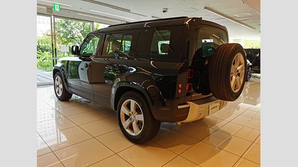 Defender 110 1