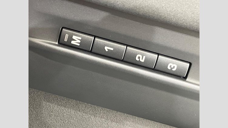 2020 認定中古車 Land Rover Range Rover Evoque カルパチアングレー P200 SE
