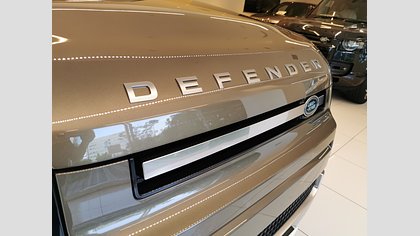Defender 110 26