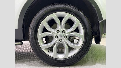 Discovery Sport 8
