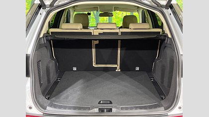Discovery Sport 11