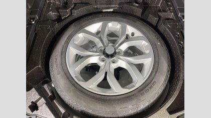 Discovery Sport 17