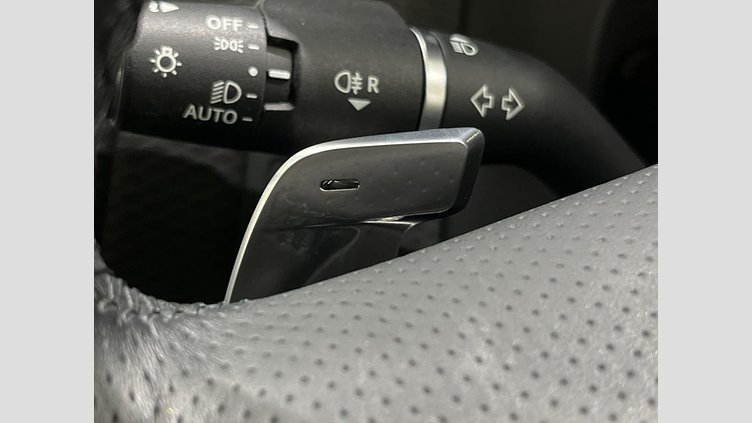 2023 認定中古車 Land Rover Range Rover Velar Santorini Black 2.0 litre i4D​ R-DYNAMIC Ｓ