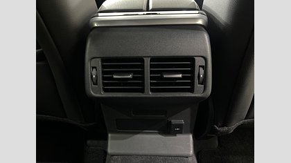 Range Rover Velar 45